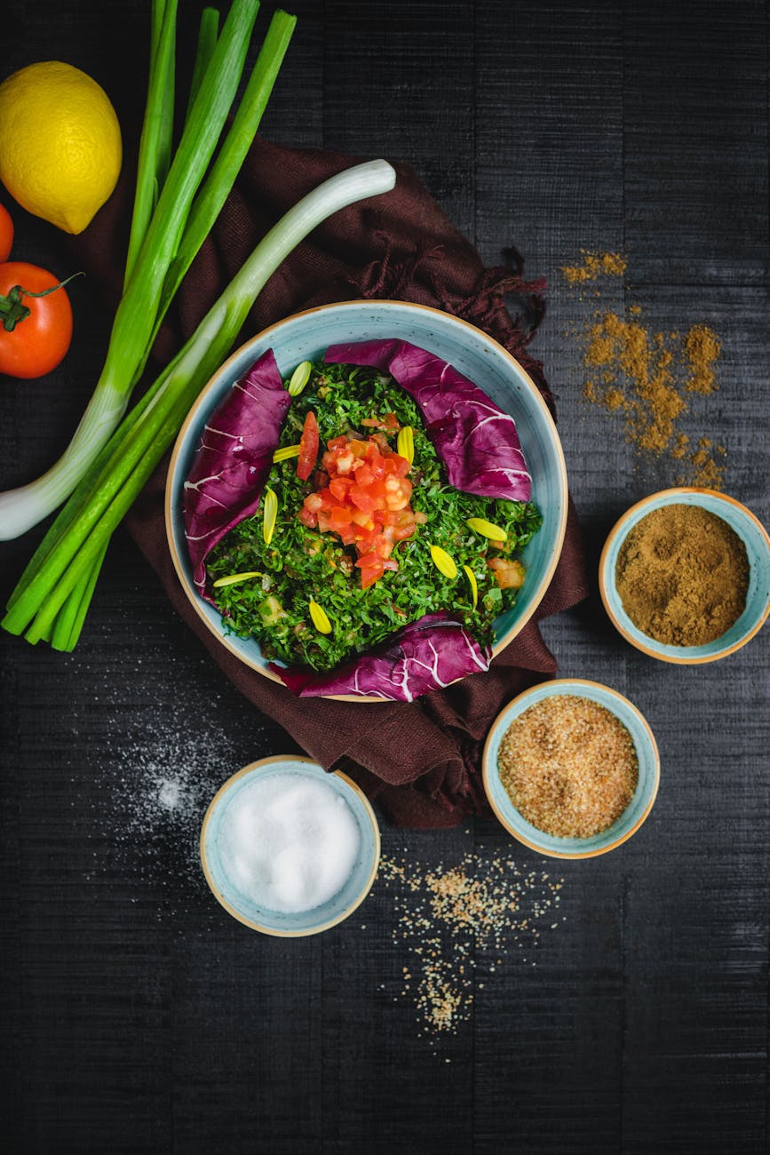 6 salades venues d’ailleurs pour réveiller vos repas d’été