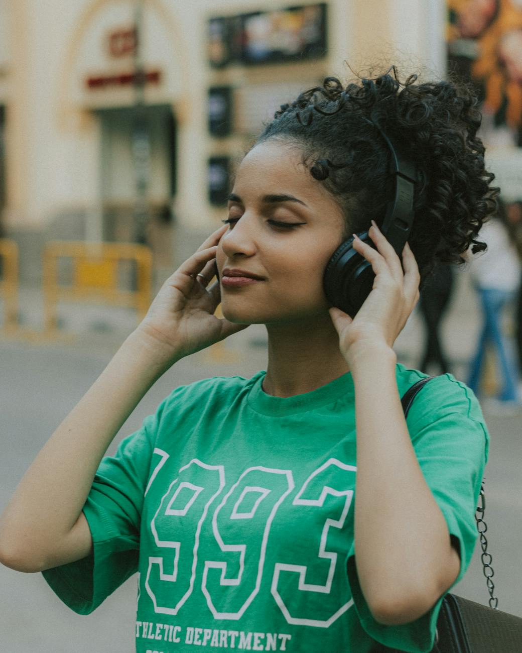 Le guide ultime de l&rsquo;audio livre gratuit : comment écouter sans payer et accéder aux best-sellers