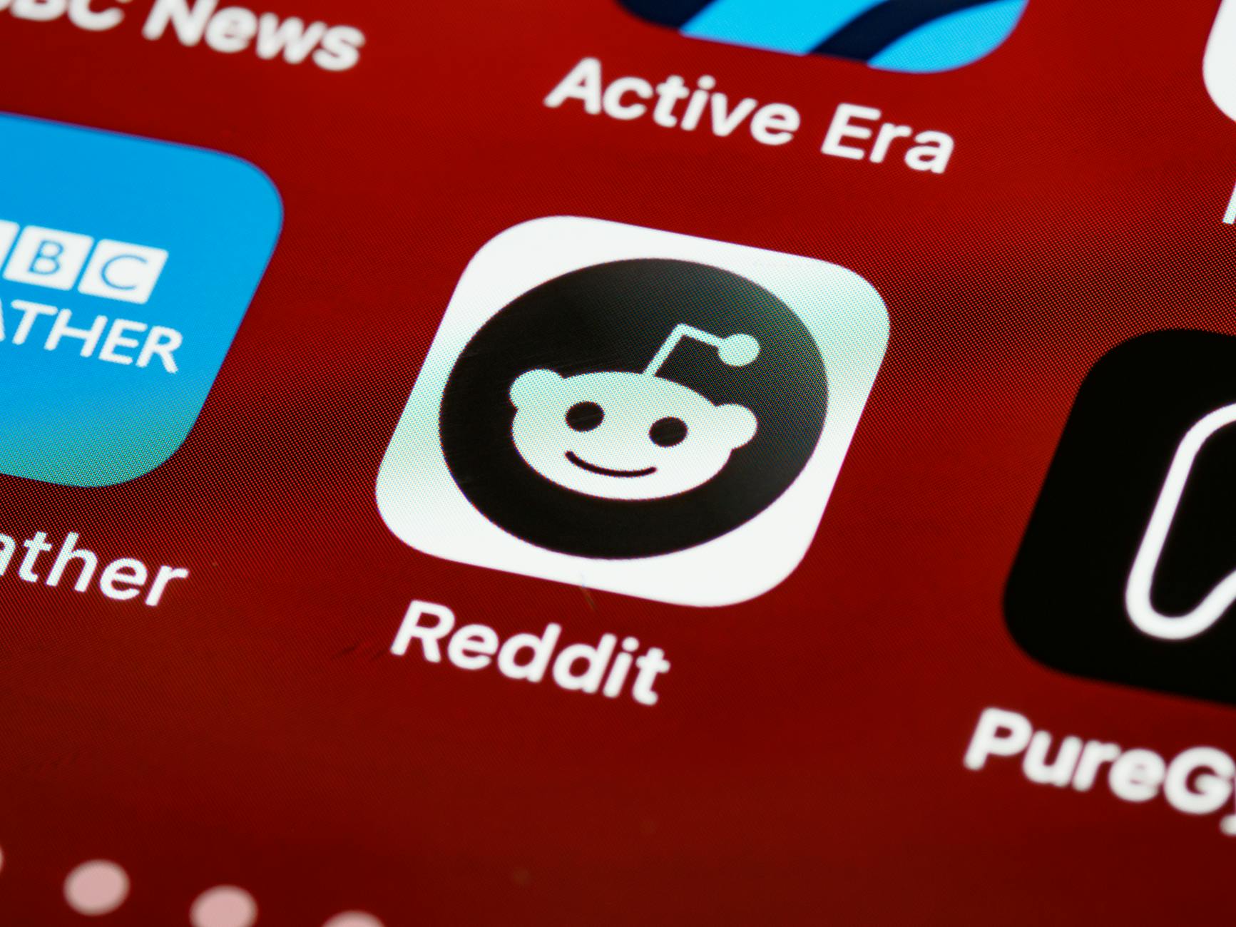 C’est quoi Reddit ? Le forum géant où Internet s’inspire et débat