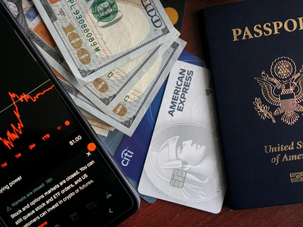 Amex Gold vs Carte American Express Gold : quelles différences en 2026&nbsp;?