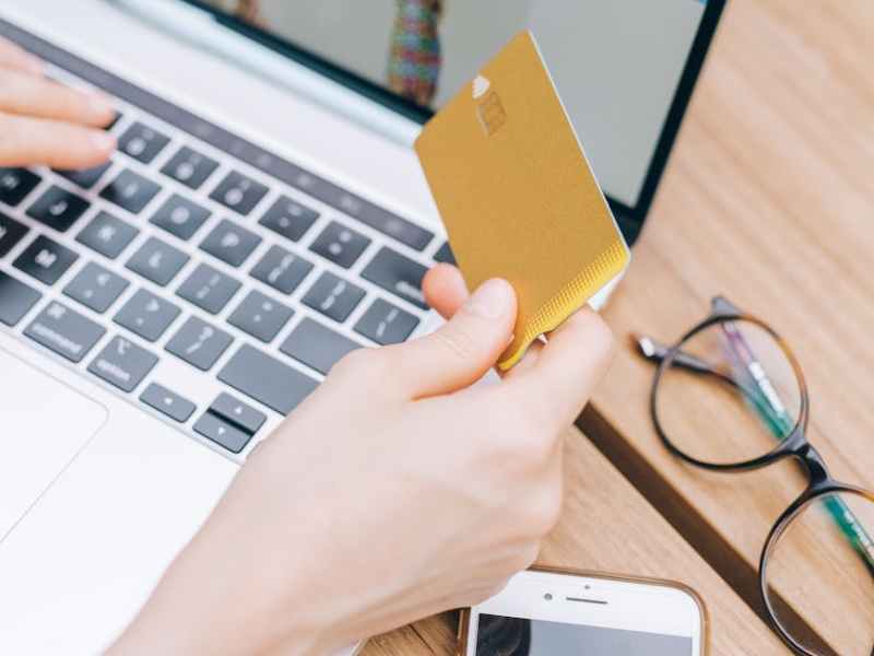 Carte Gold gratuite : comment obtenir une vraie Gold CB Mastercard à 0 € avec&nbsp;Fortuneo