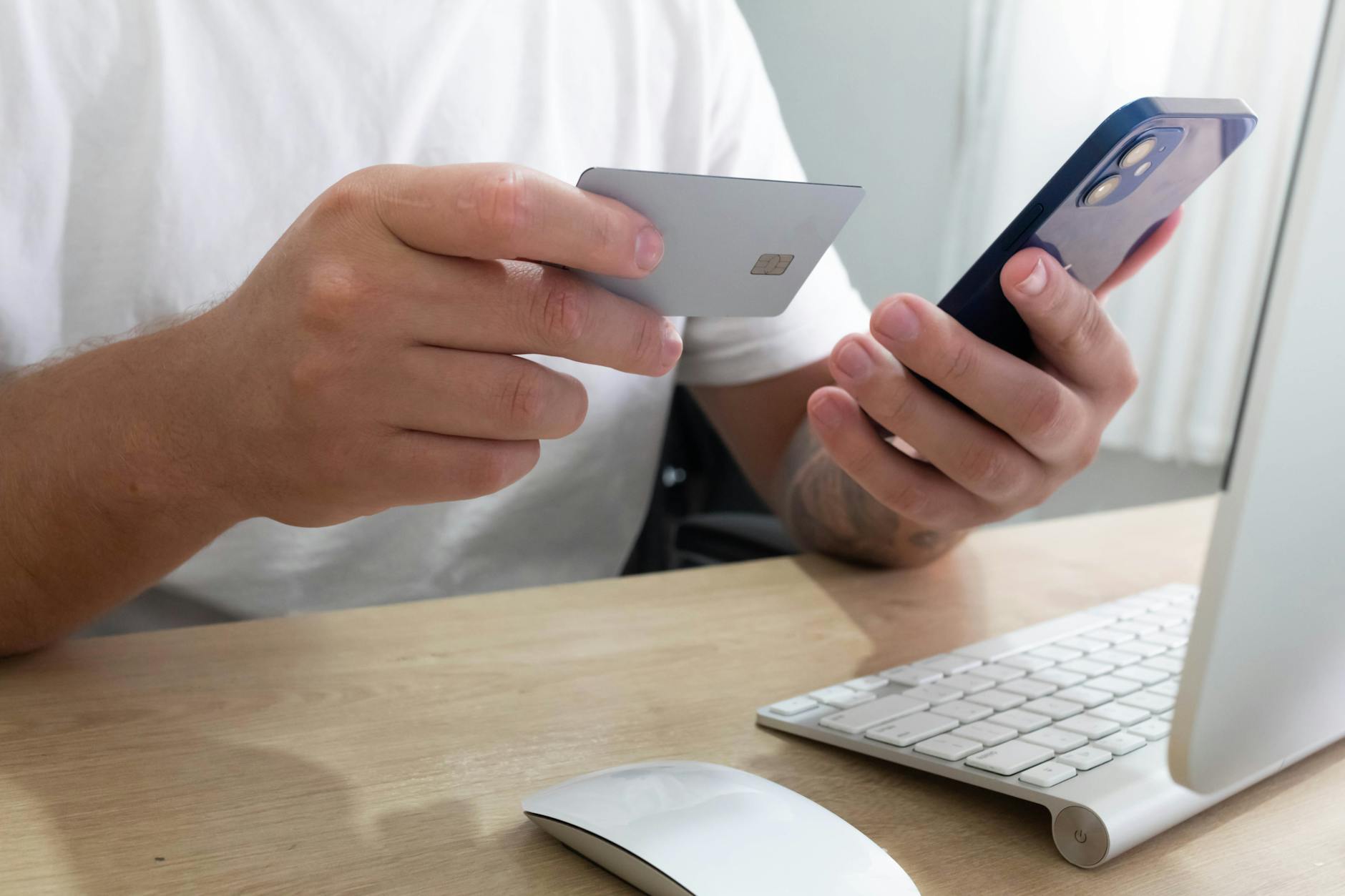 Banque en ligne gratuite : quelles sont les meilleures options en 2026 ?