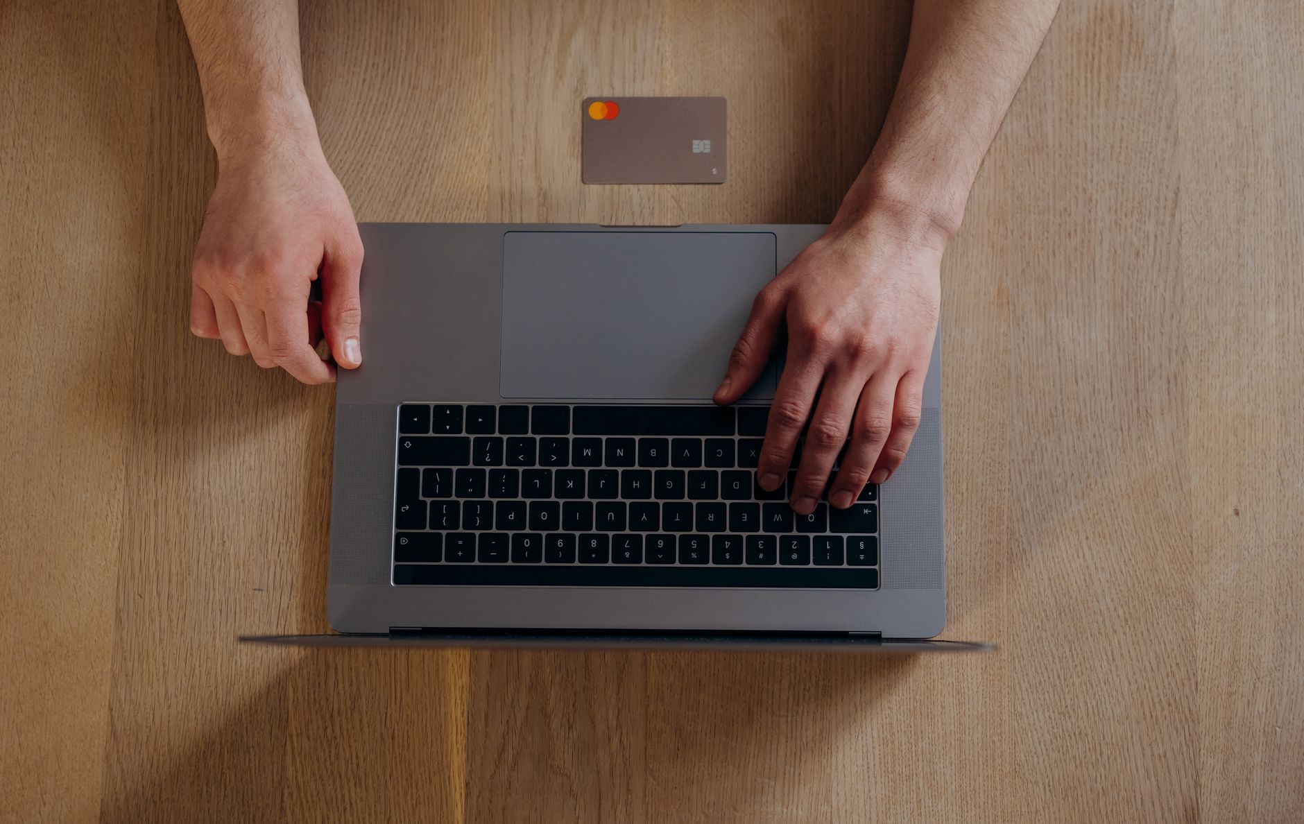 BoursoBank cartes : le plan clair pour choisir entre Welcome, Ultim et Metal en 2026